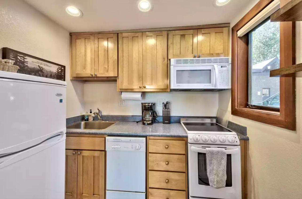 Beautiful Remodeled Condo In Tahoe City Exteriér fotografie